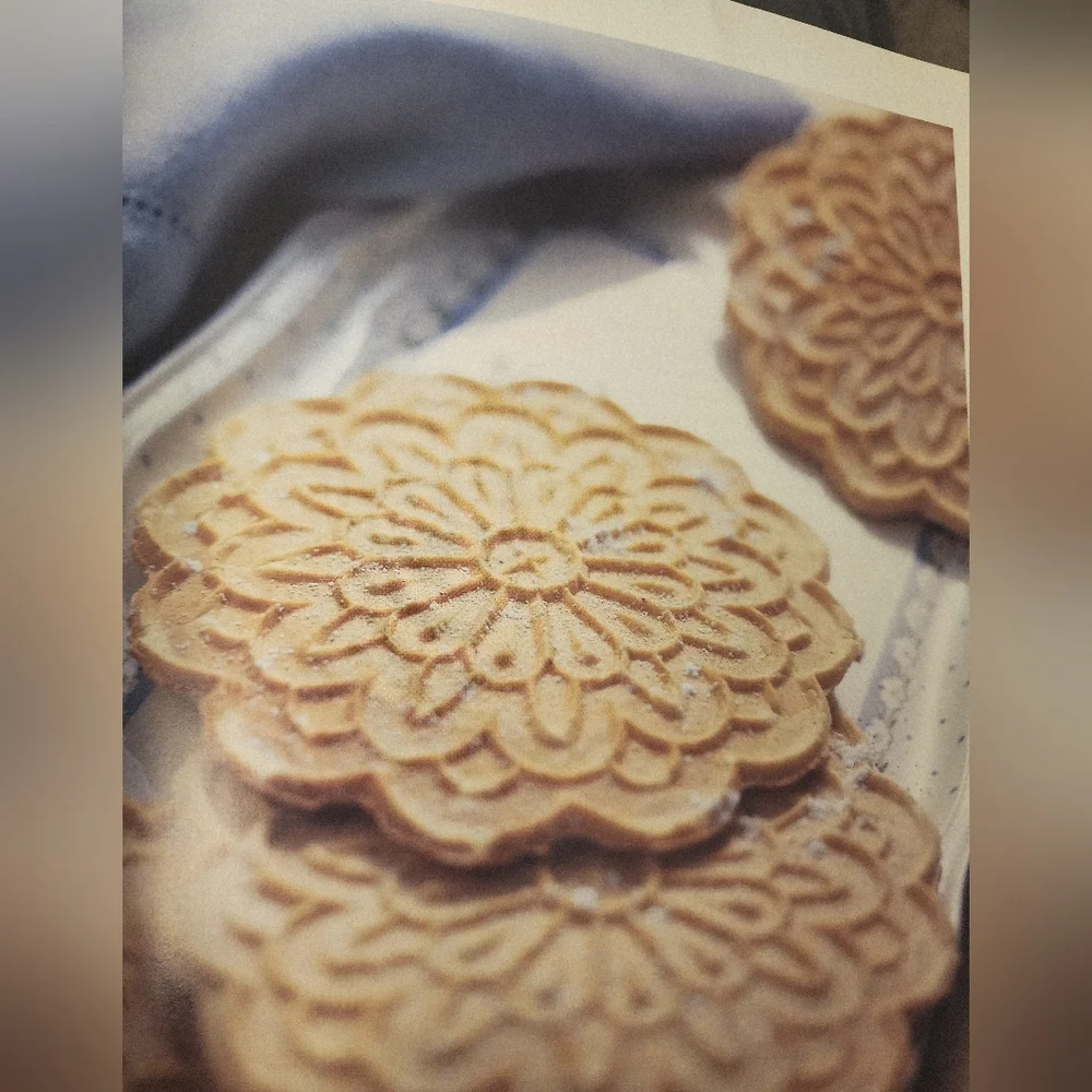 Cookie Classics Cookbook From Better Homes & Gardens Over 115 Favorite Recipes!